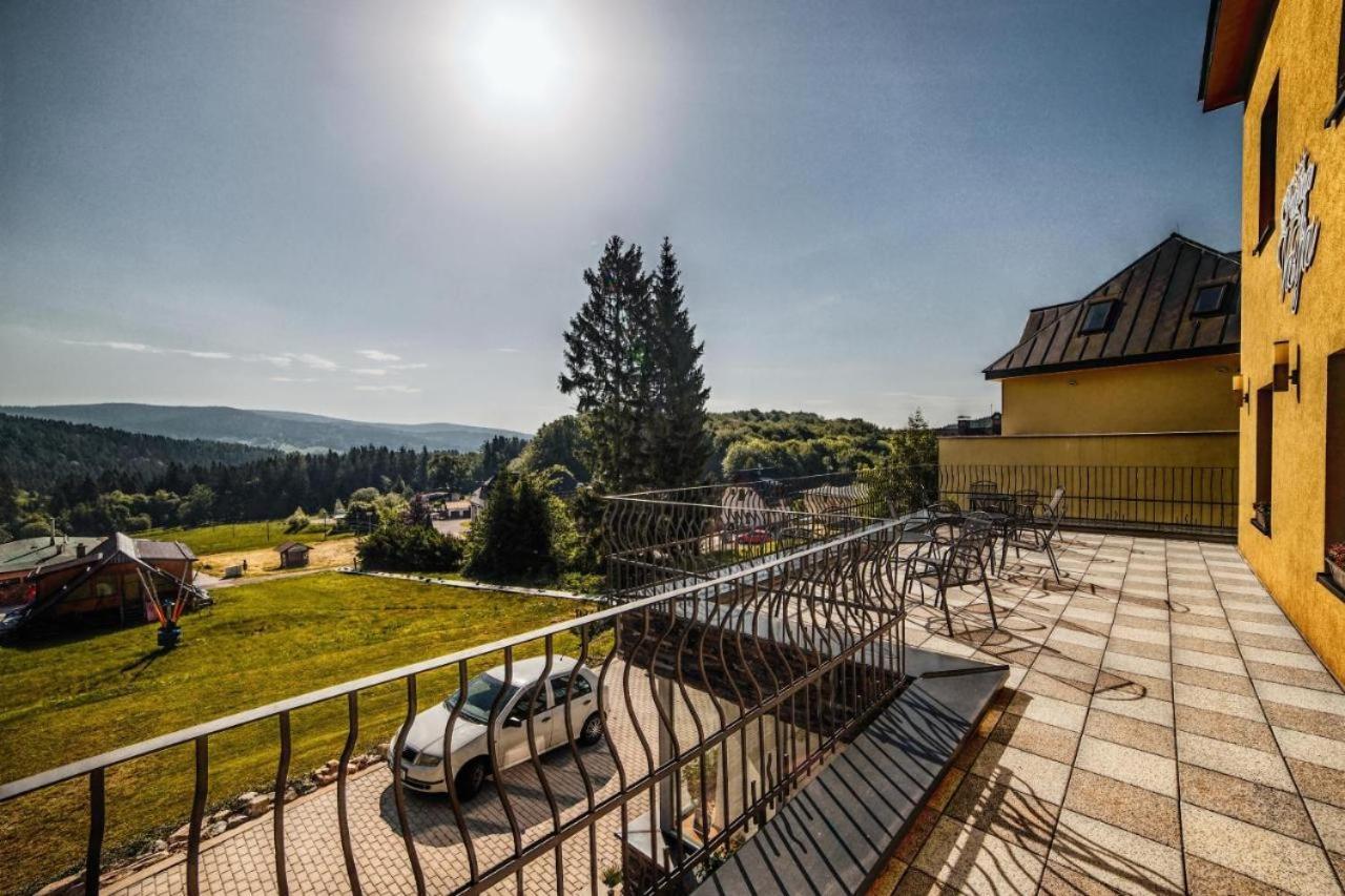 Pension Valja Janské Lázně Esterno foto